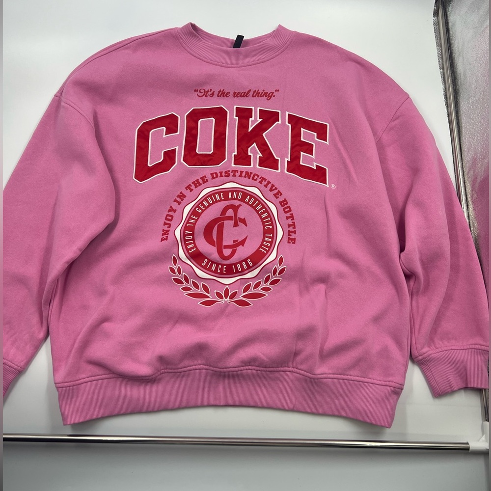 Divided Coke Crew Neck Sweater Size Sm Pink